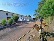 Photo 1 - Maison à MONTENDRE