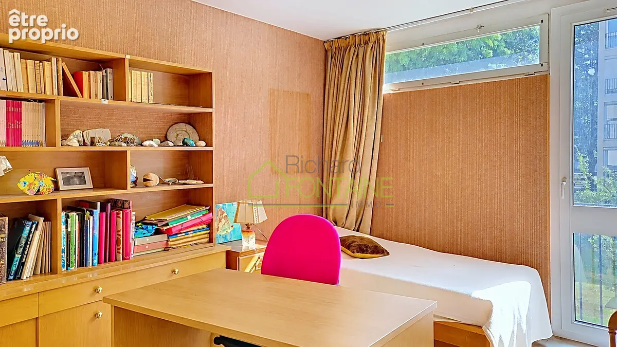 Avenue  Charles Péguy à Rennes - Grand Appartement  avec 5 chambres de 123 m2 - photo 5