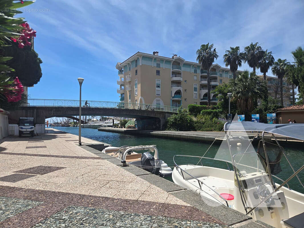 Port fréjus ii - t2 bis duplex  46m²  env.-dernier étage avec terrasse sud - photo 8