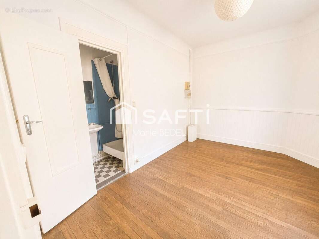 Photo 3 - Appartement à ISSY-LES-MOULINEAUX