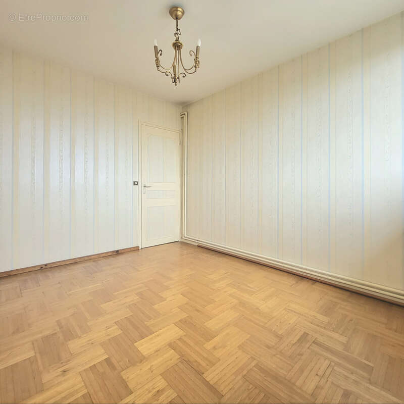 Appartement à PONTOISE