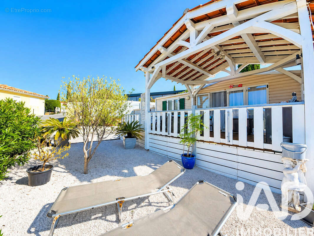 Photo 3 - Maison à ROQUEBRUNE-SUR-ARGENS