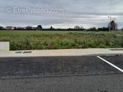 Terrain à COMPIEGNE