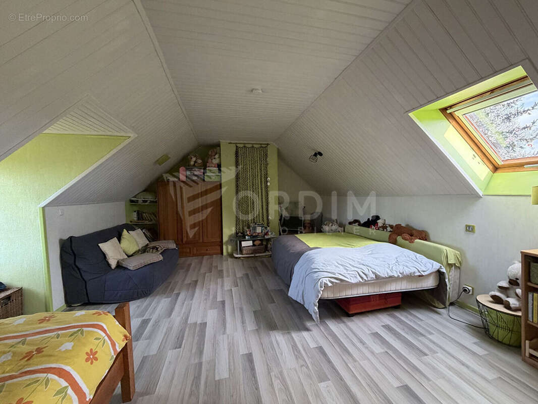 Maison à COSNE-COURS-SUR-LOIRE