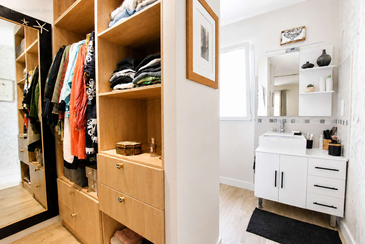PREFAILLES - 4 chambres - photo 9