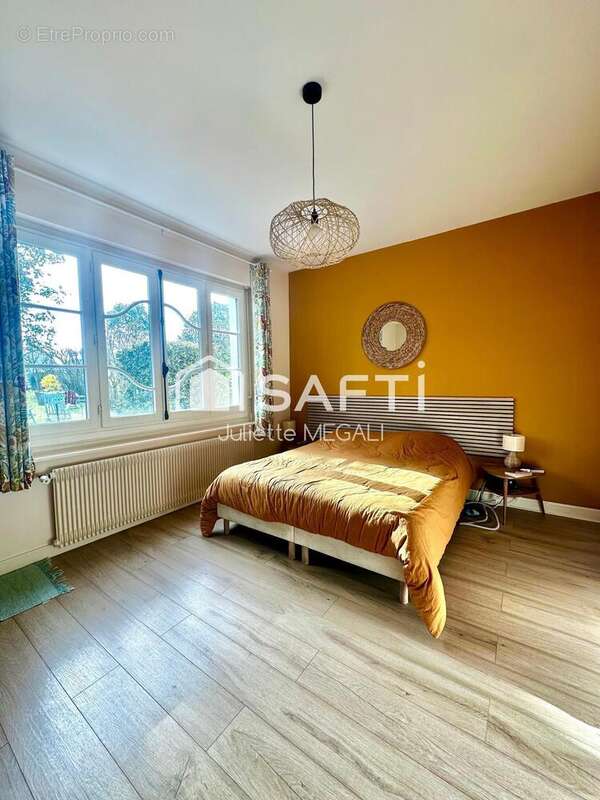 Photo 9 - Maison à CASTILLON-LA-BATAILLE