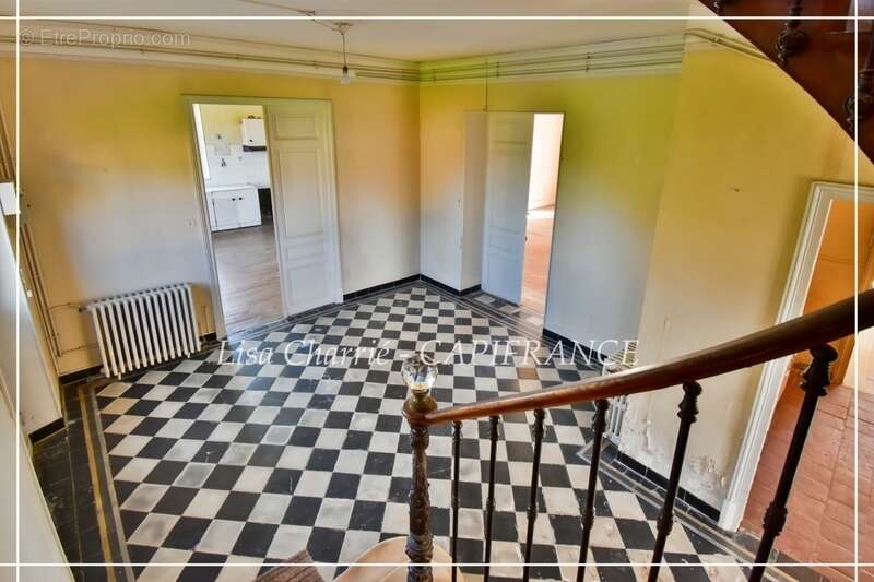 Maison à LE HOUGA
