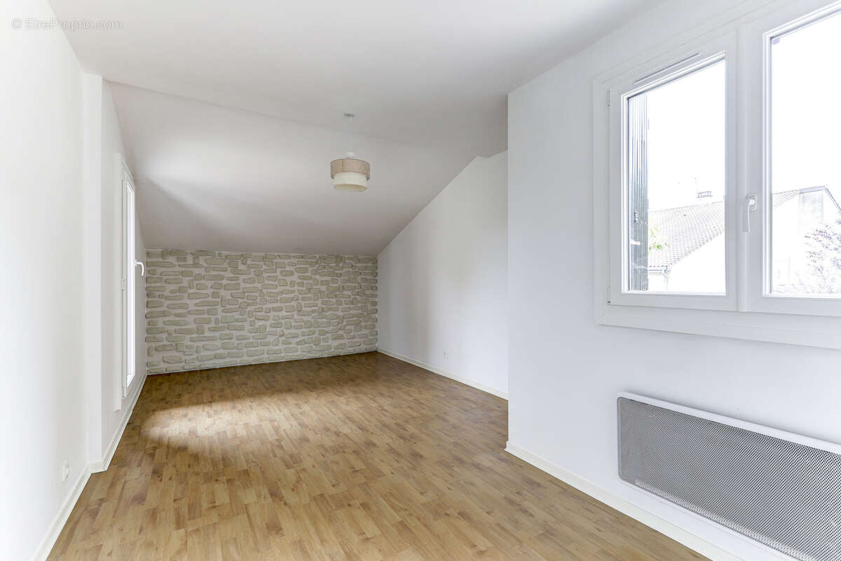 Maison à CLERMONT-FERRAND