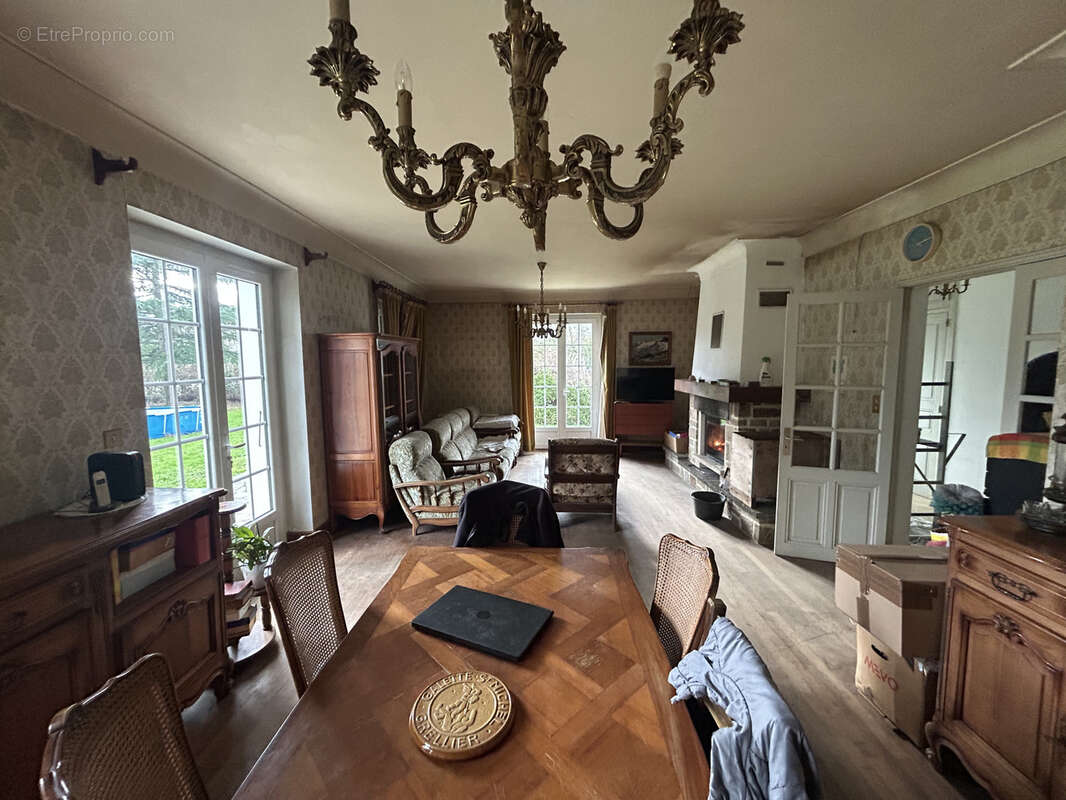 Maison à MONTEMBOEUF