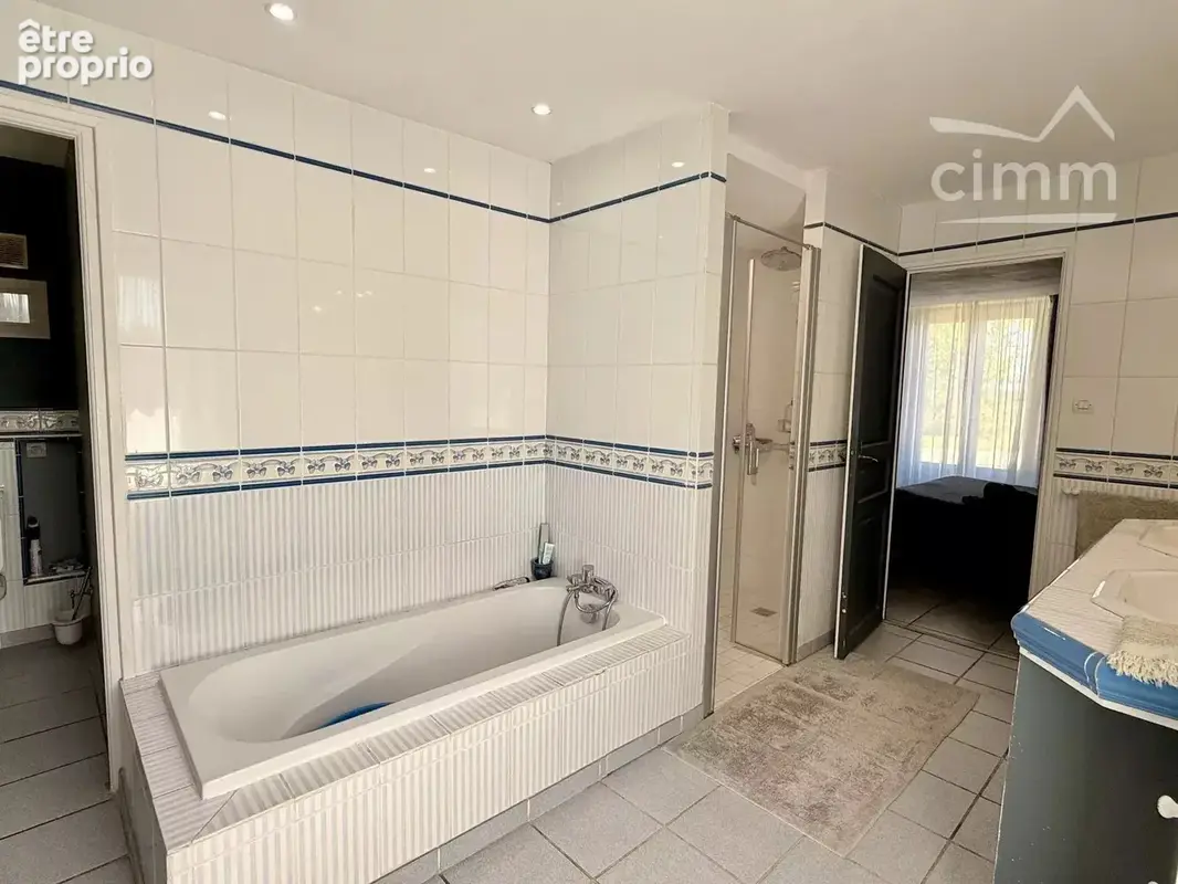 Longère de caractère en pierre – 6 chambres – 2 suites en rez-de-chaussée – 6 000 m² – entre blois et vendôme - photo 23