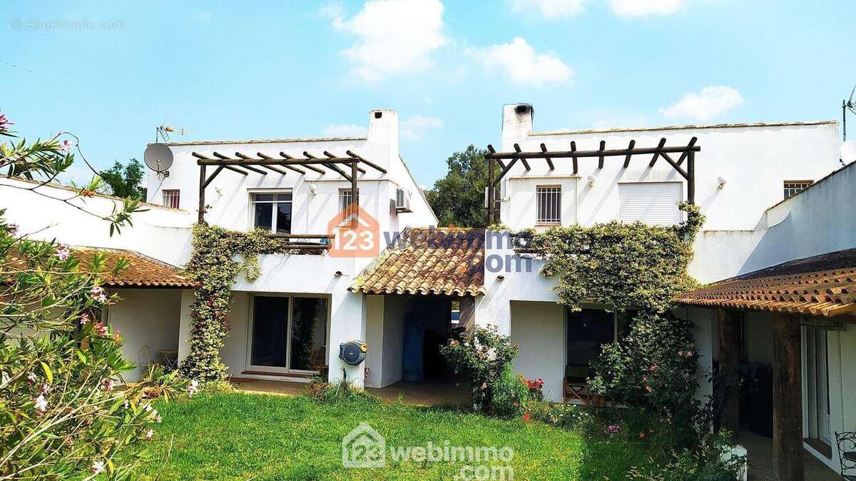 Maison 320 m² à Saintes-Maries-De-La-Mer  - photo 37