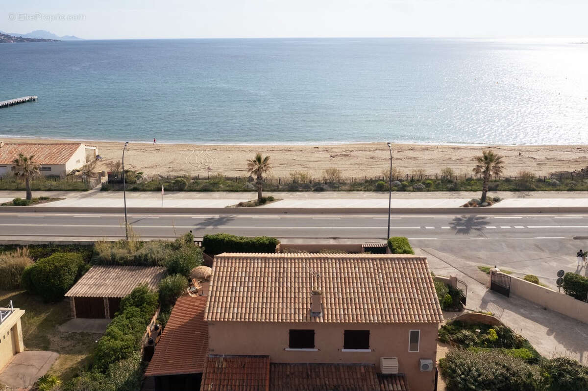 Appartement en rez de jardin en bord de mer de sainte maxime - photo 7