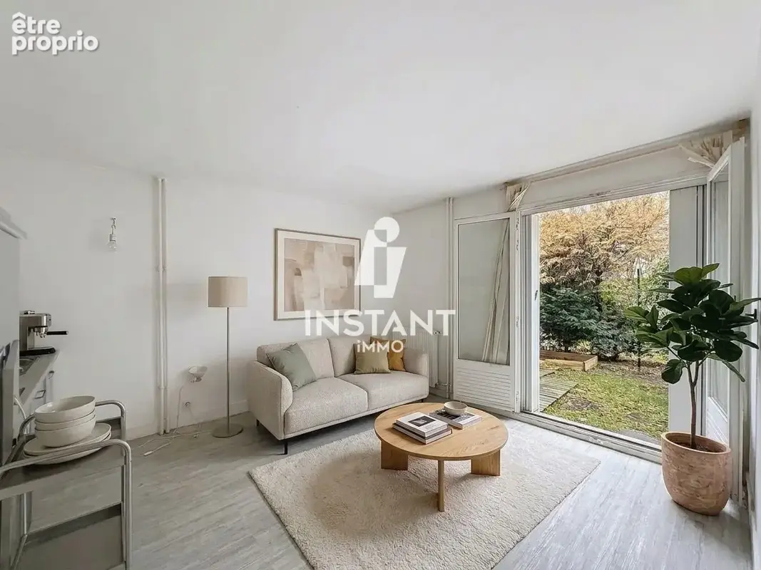 Appartement 1 pièce 20 m² à vendre à Paris-18e (75018) - photo 1