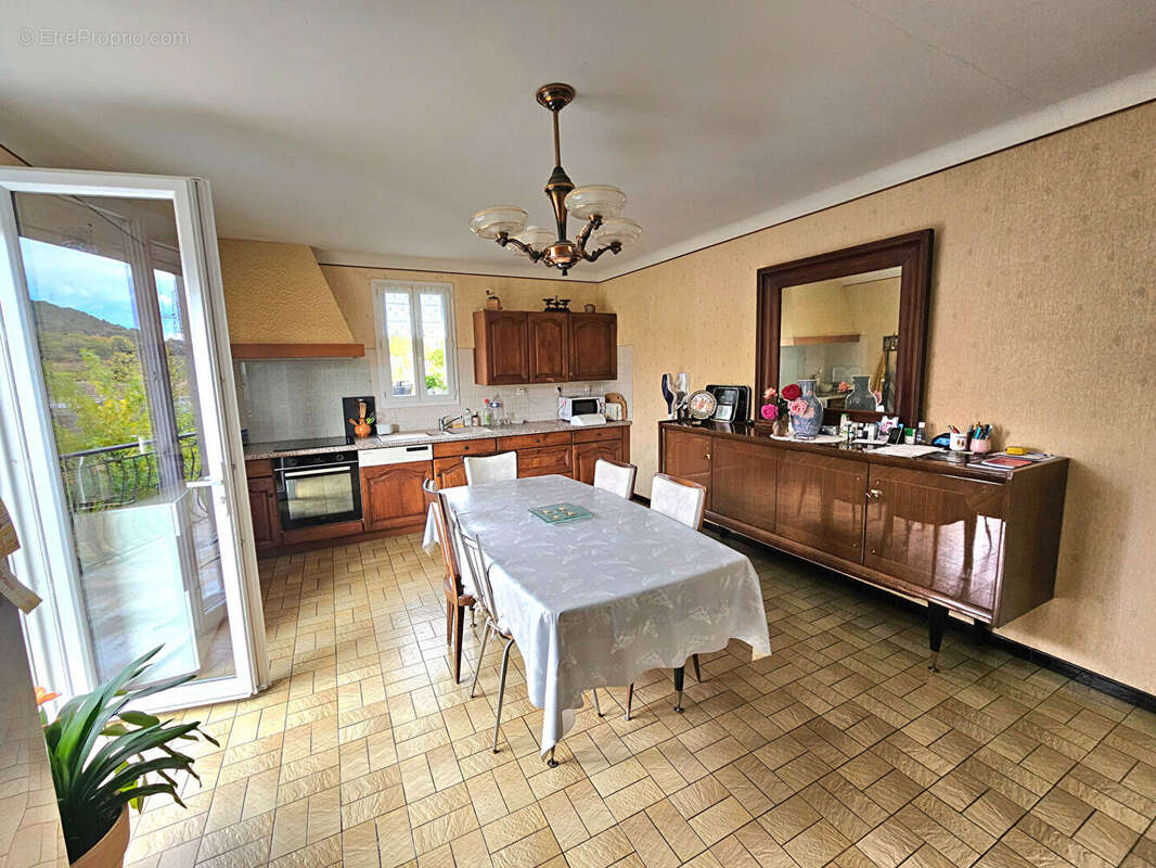 Maison à SAINT-HILAIRE