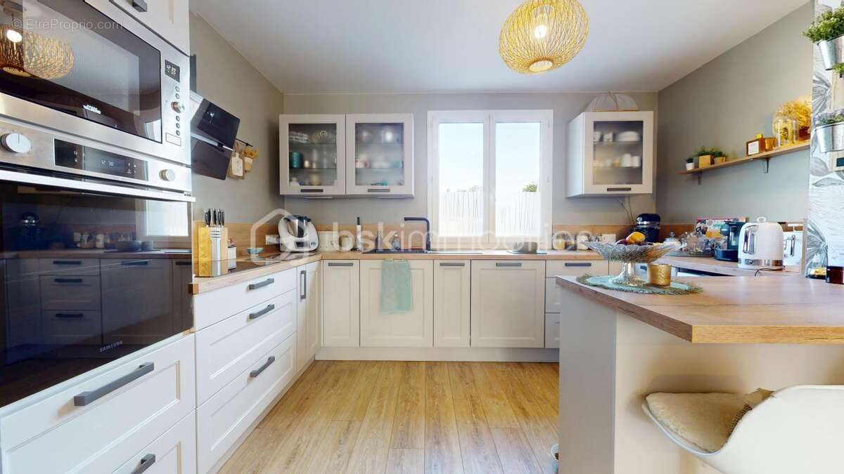 Appartement à LINAS