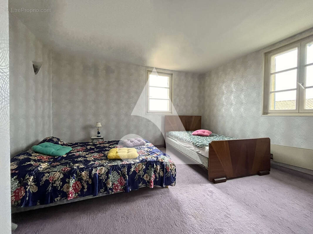 Maison à SAINT-SORNIN