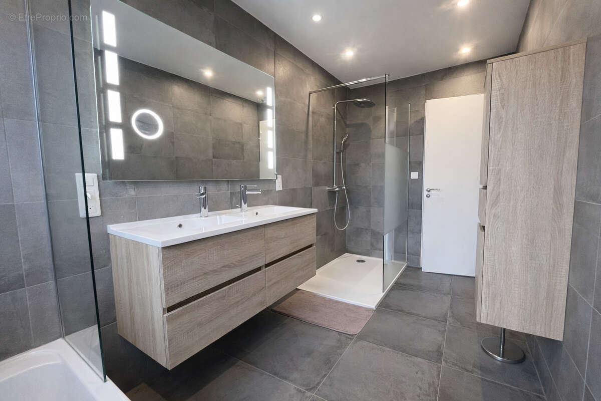 Maison à SUCE-SUR-ERDRE