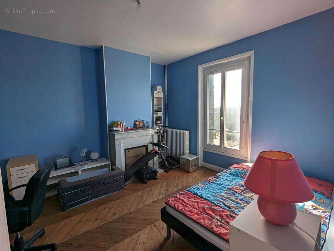 Maison à LA LOUPE