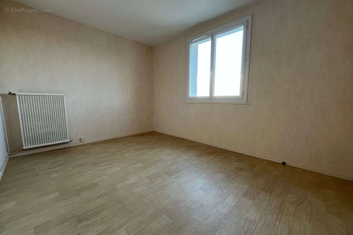 Appartement à LIGUEIL