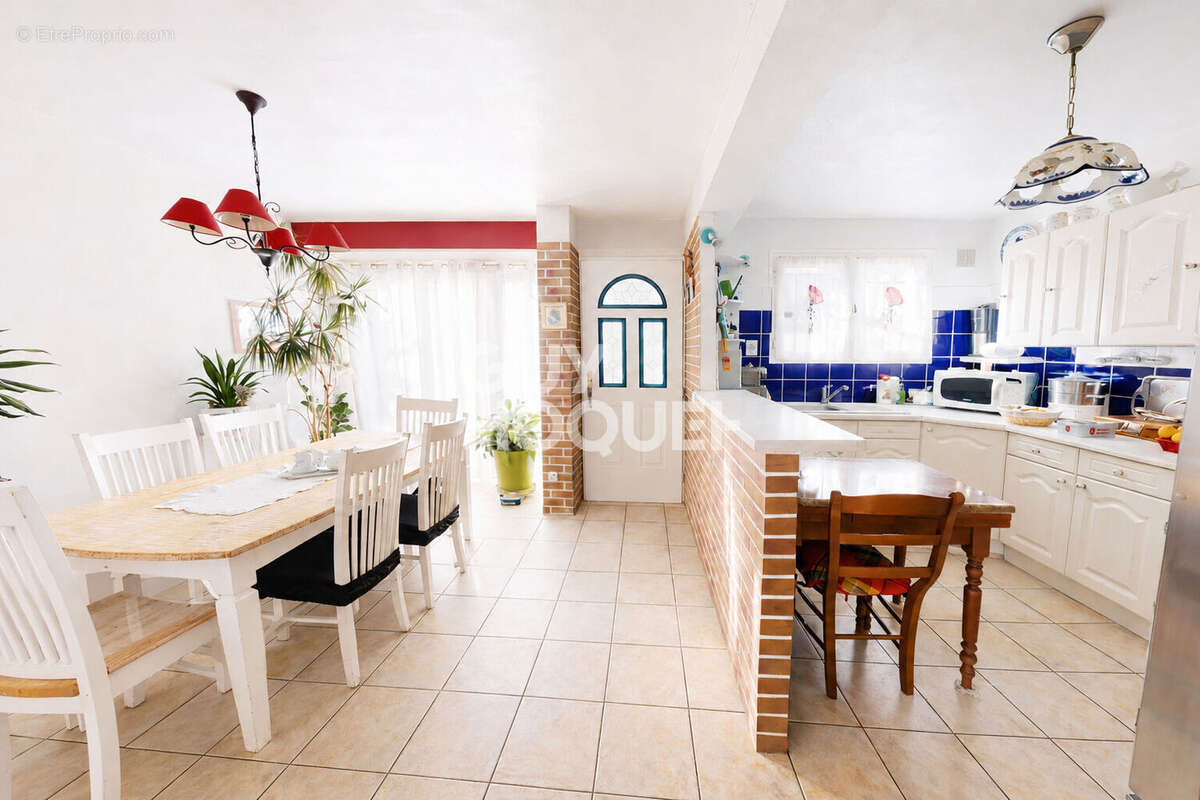 Maison à CANET-EN-ROUSSILLON