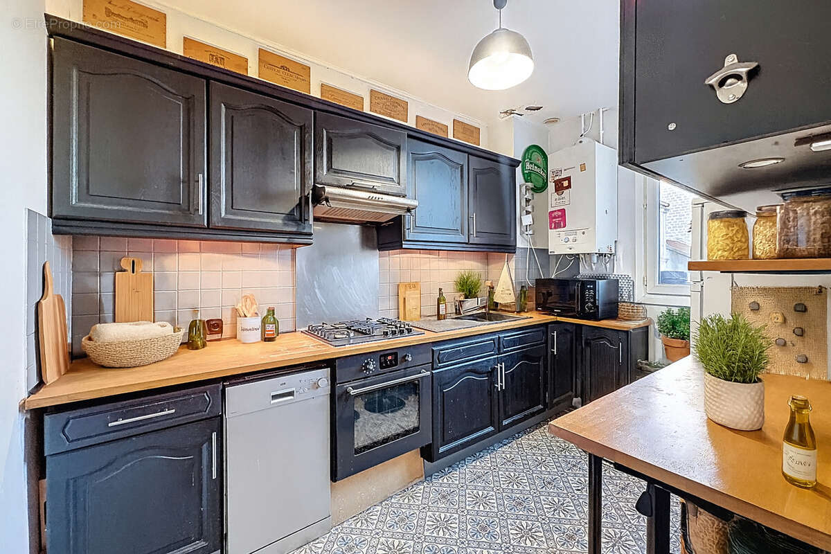 Appartement à SURESNES