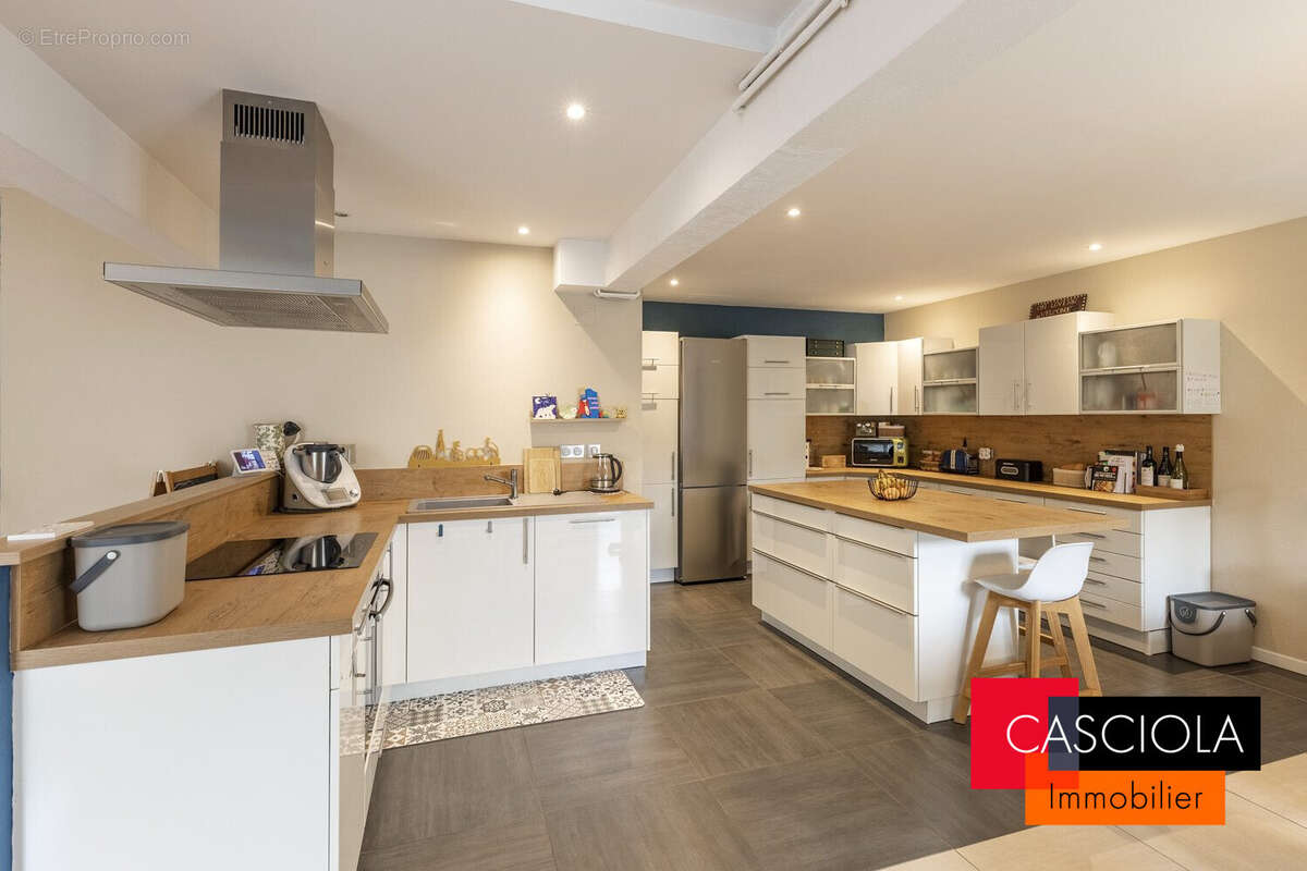 Maison à MONTIGNY-LES-METZ