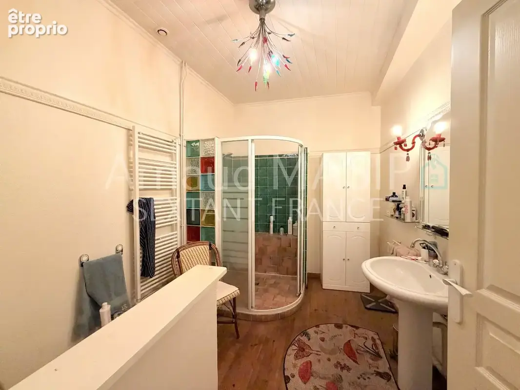 Maison en pierres avec atelier dans village tranquil prise - photo 10