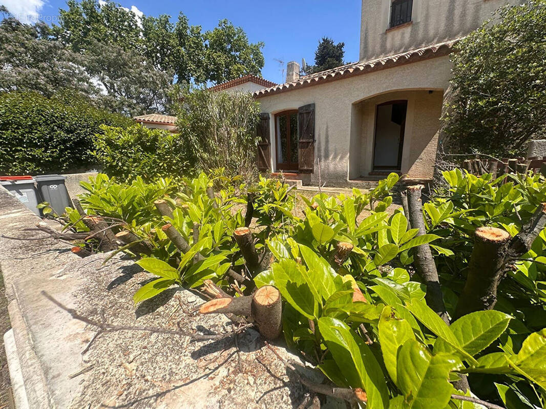 Maison à SAINT-GEORGES-D&#039;ORQUES