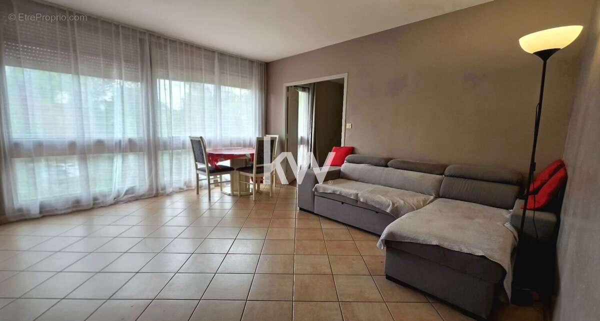 Appartement à RIS-ORANGIS