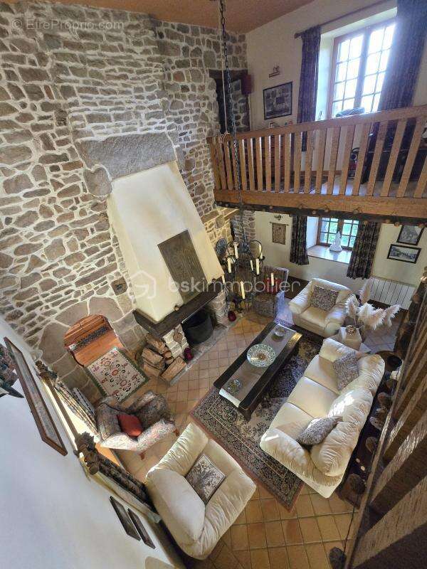 Maison de caractère - Volume, élégance et charme authentique - 182 m² - photo 10