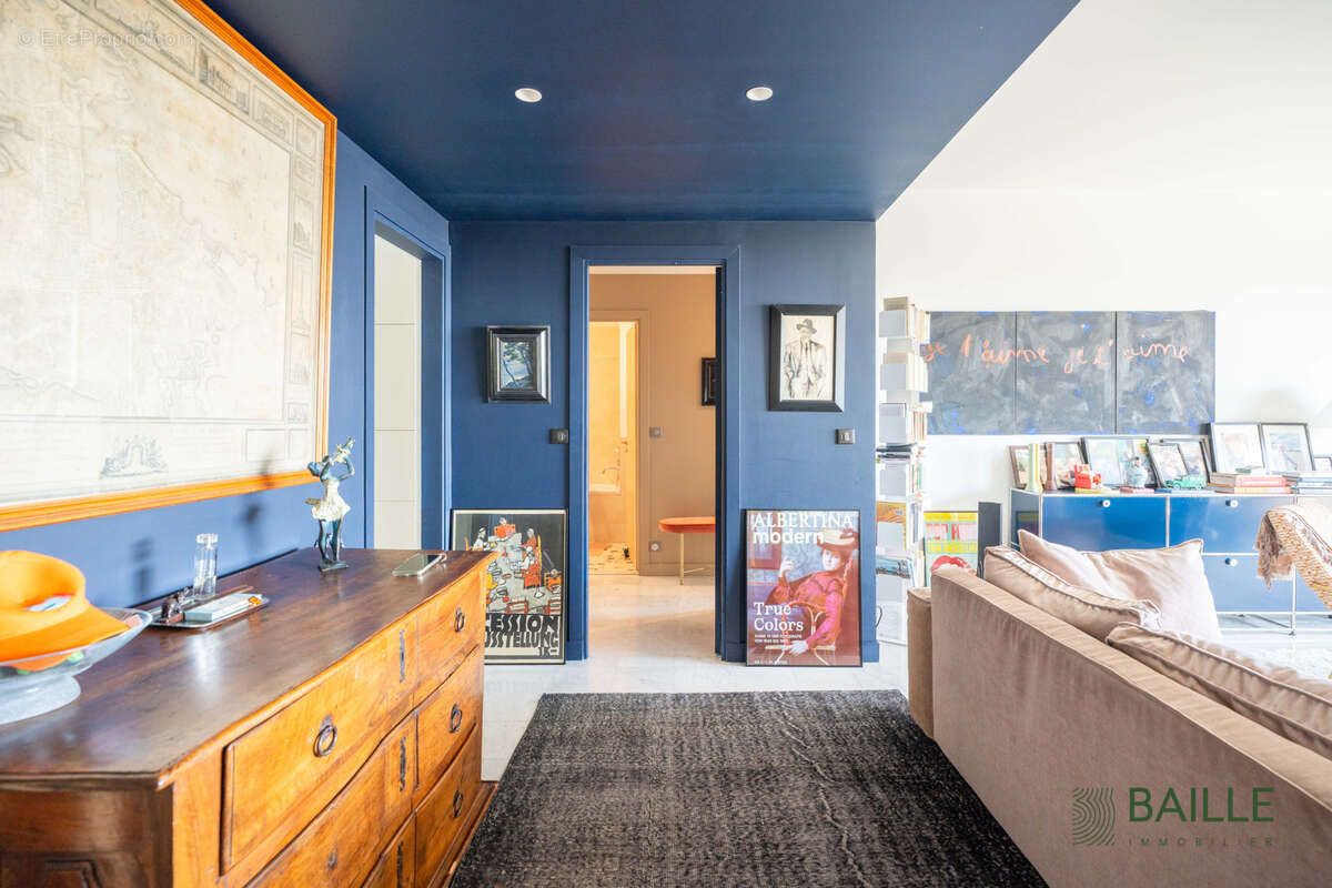 Appartement à MARSEILLE-8E