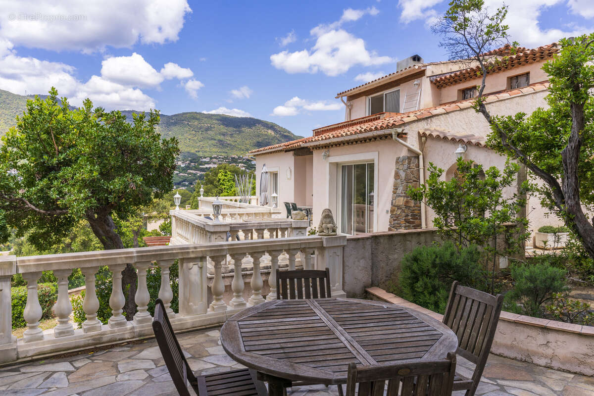 Maison à CAVALAIRE-SUR-MER
