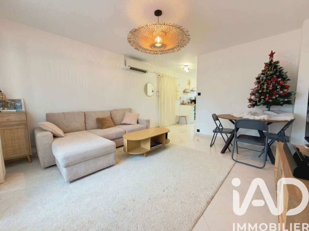 Photo 2 - Appartement à PEYROLLES-EN-PROVENCE