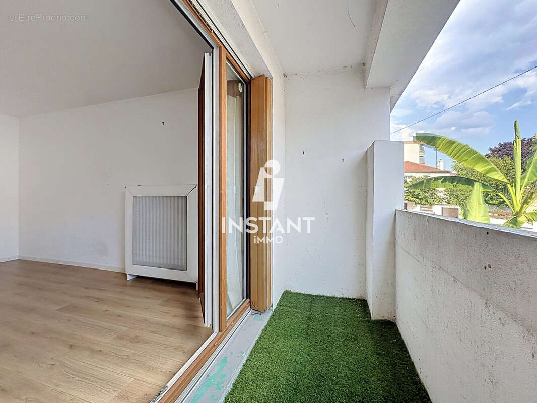 Appartement à MAISONS-ALFORT