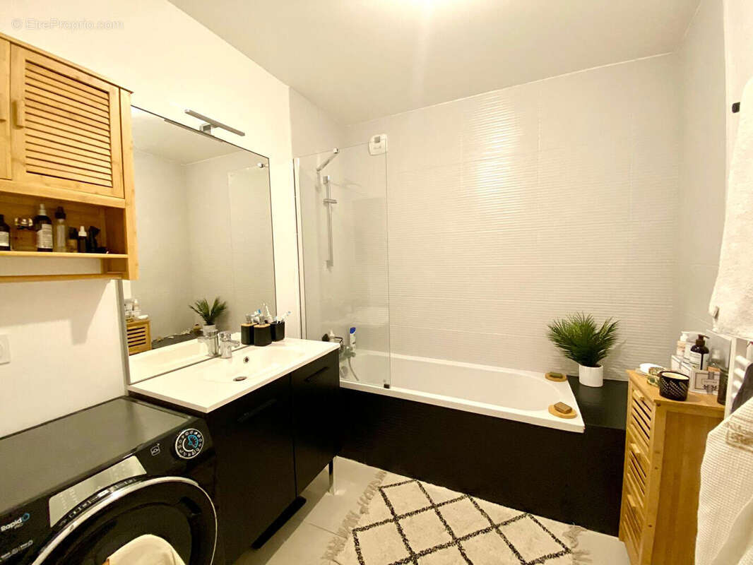 Appartement à DIVONNE-LES-BAINS