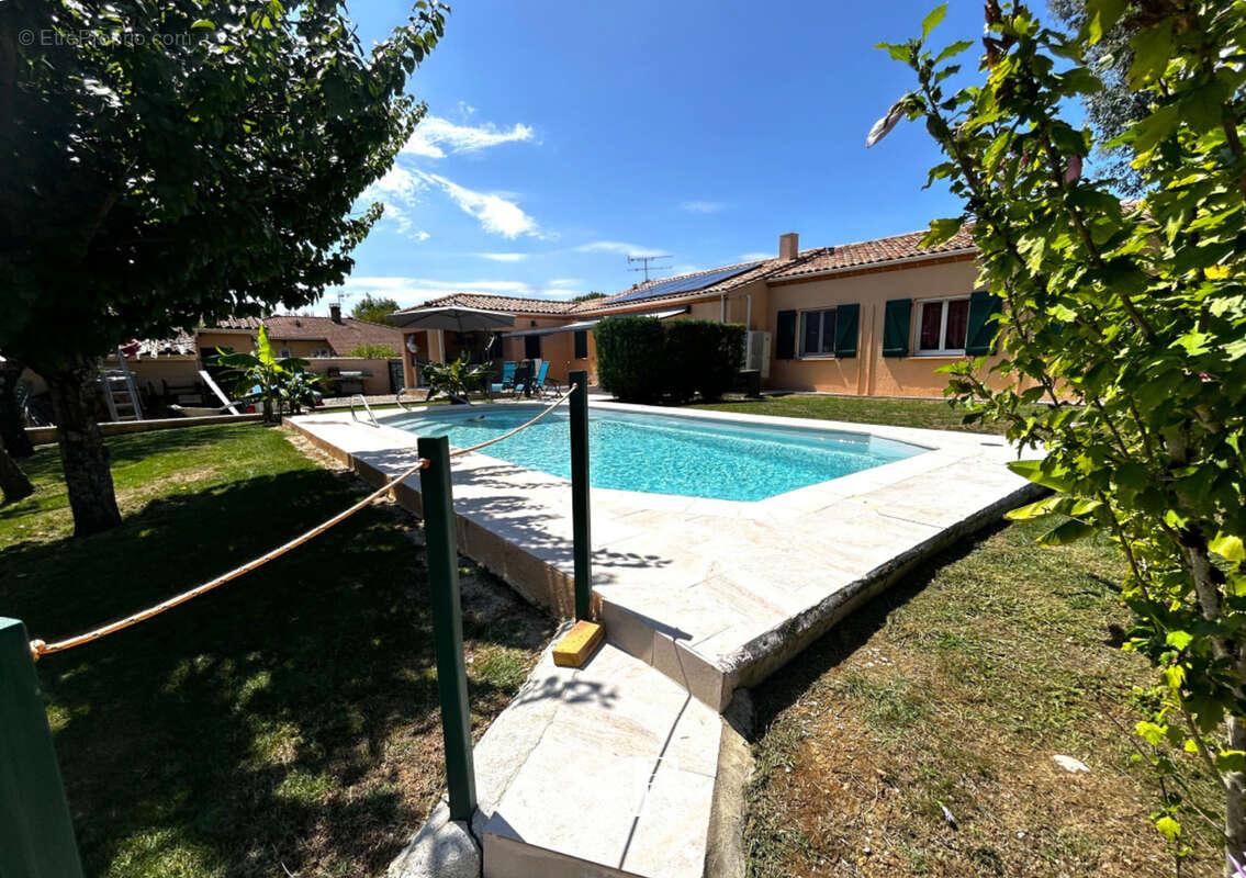 Boé Maison de plain-pied 5 pièces   135 m2 - photo 2