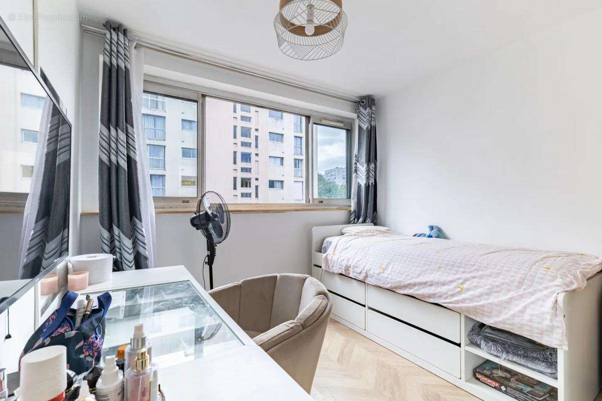 Appartement de 4 pièces de 72 m² à Sucy-en-Brie - photo 9