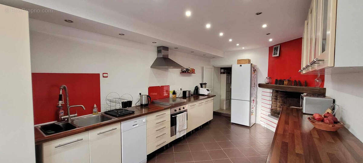 Maison à SAINT-FORT-SUR-GIRONDE