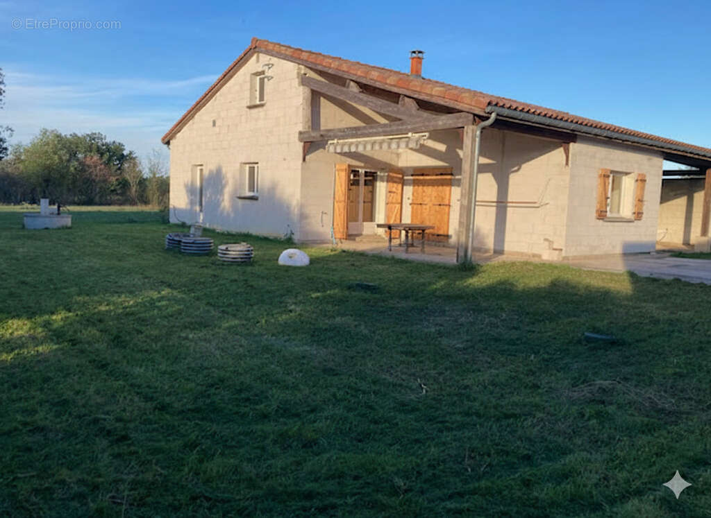 Maison à VIELMUR-SUR-AGOUT