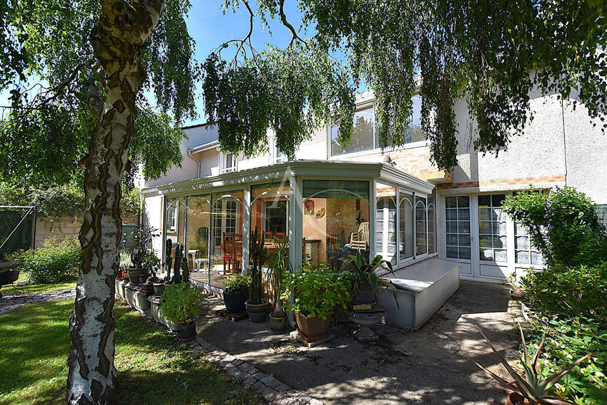 Maison à COMBS-LA-VILLE