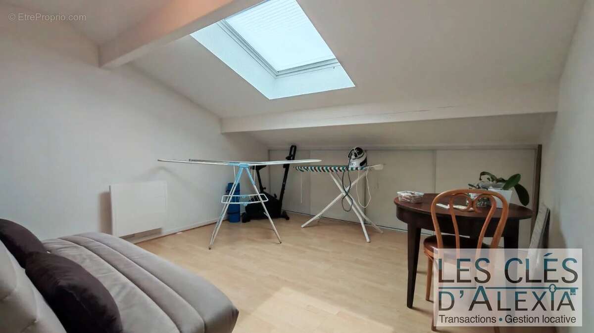 Appartement T3-Terrasse-Garage-Parking - photo 9