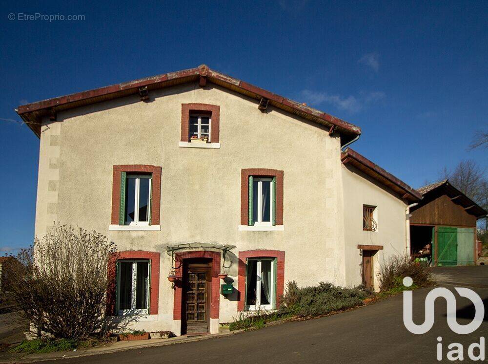 Photo 1 - Maison à VERTOLAYE