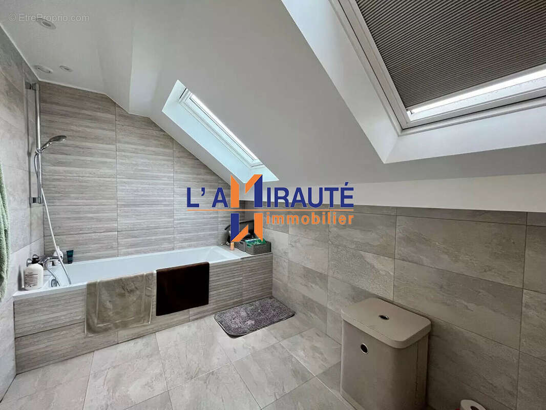 Maison à MAISONS-LAFFITTE