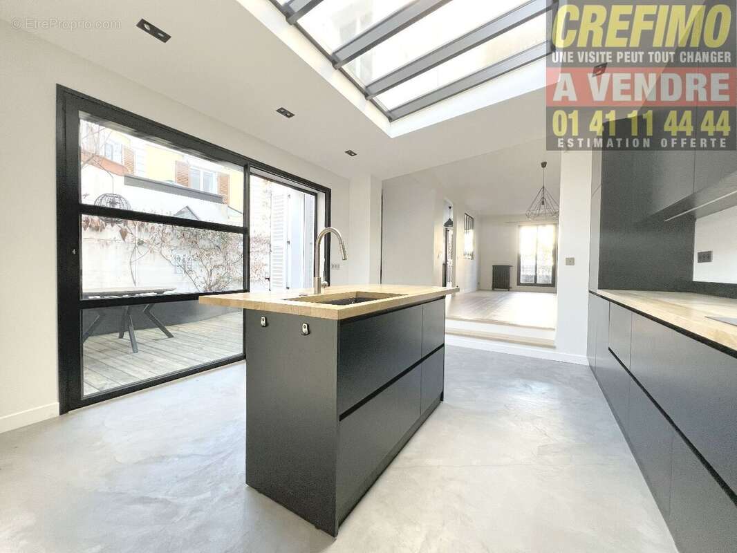 Maison à ASNIERES-SUR-SEINE