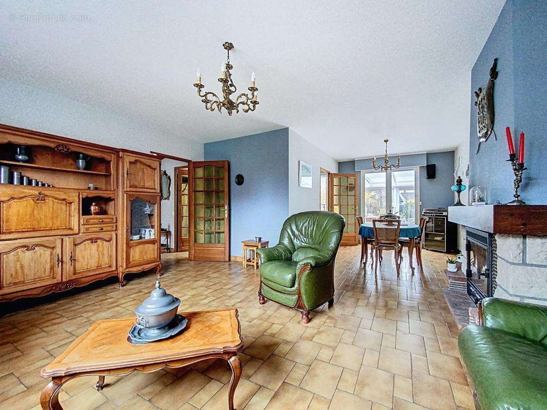 Maison à LA CHAPELLE-D&#039;ARMENTIERES