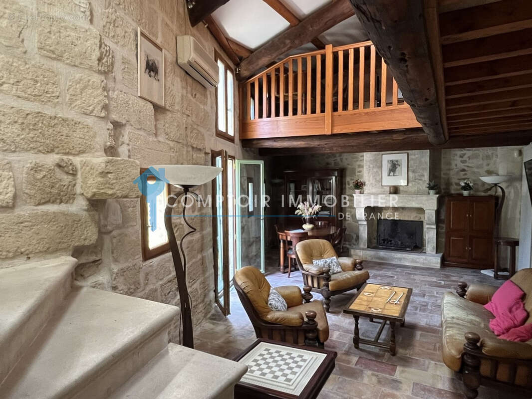 A Vendre GARD (30) - Maison avec cour au cœur d'Uzès - photo 6
