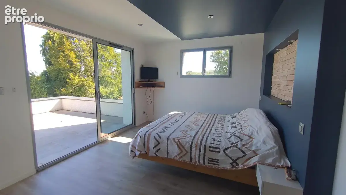 villa, 145 m² hab. 1 100 m² de terrain - photo 11