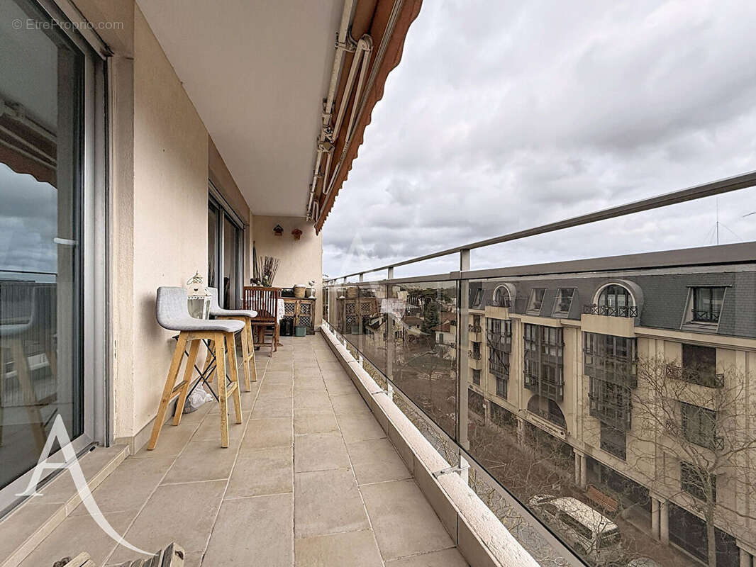 Appartement à GARCHES