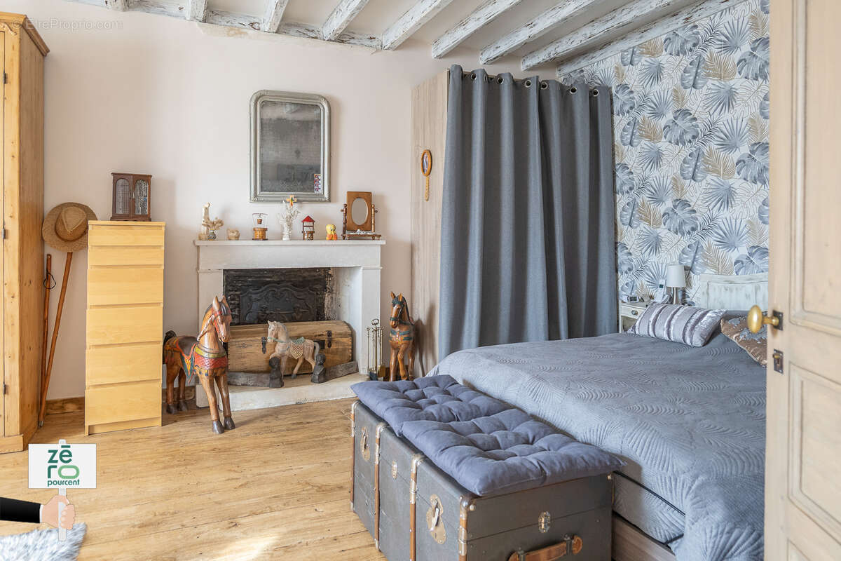 Maison à BOUILLE-COURDAULT