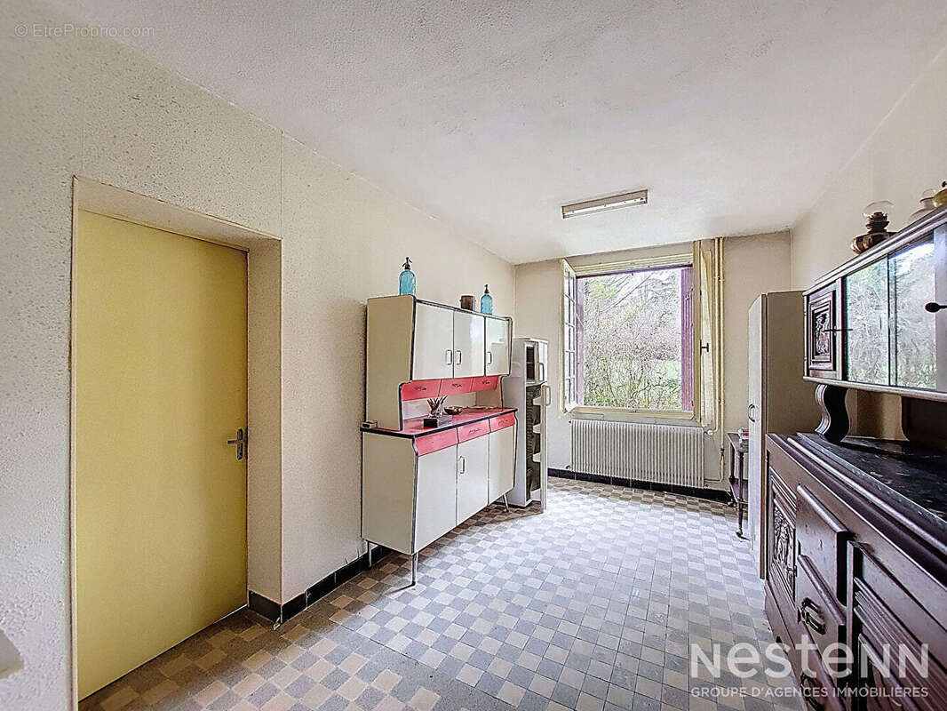 Maison à MEZIN